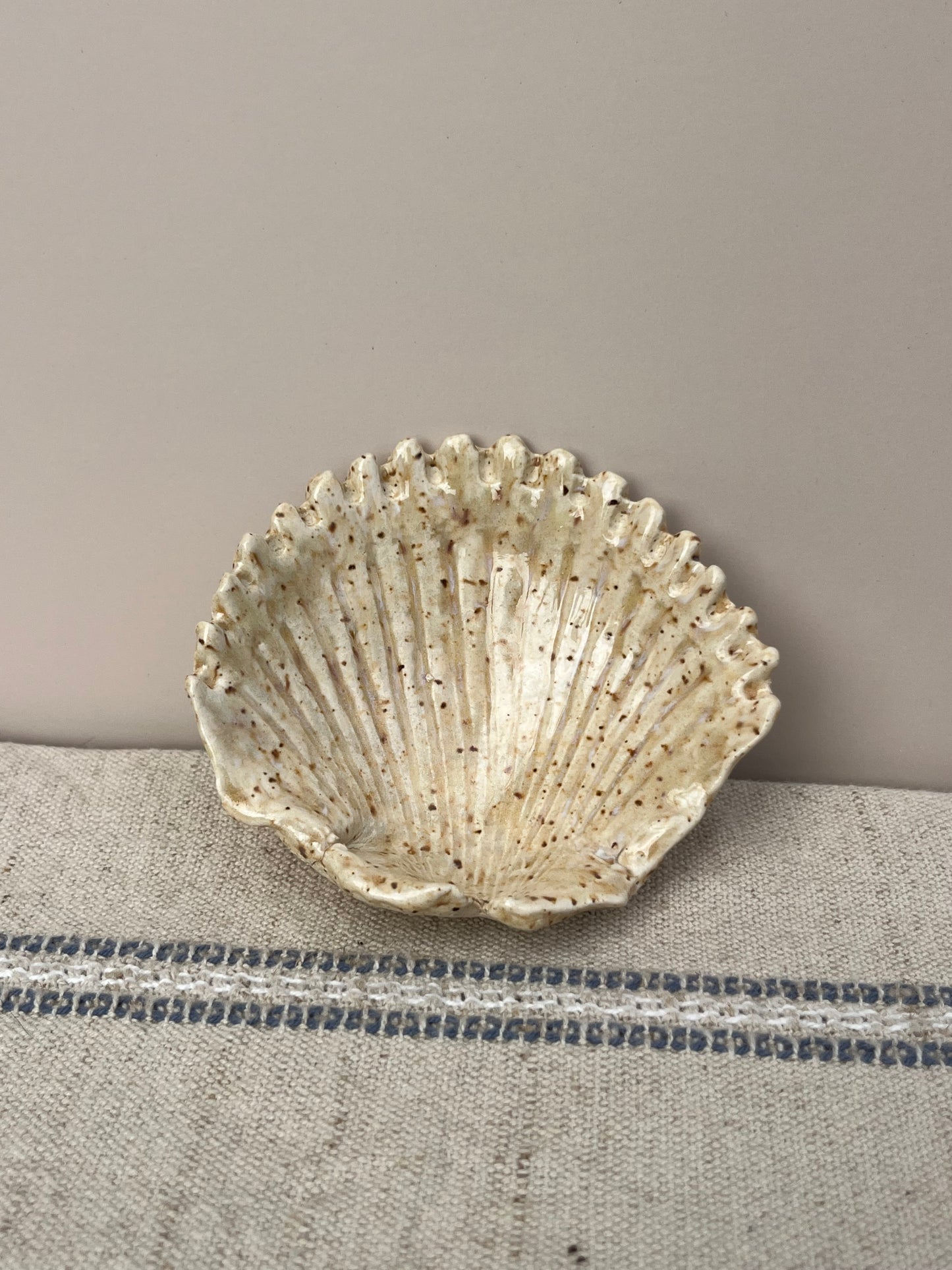 Seashell Ring Holder