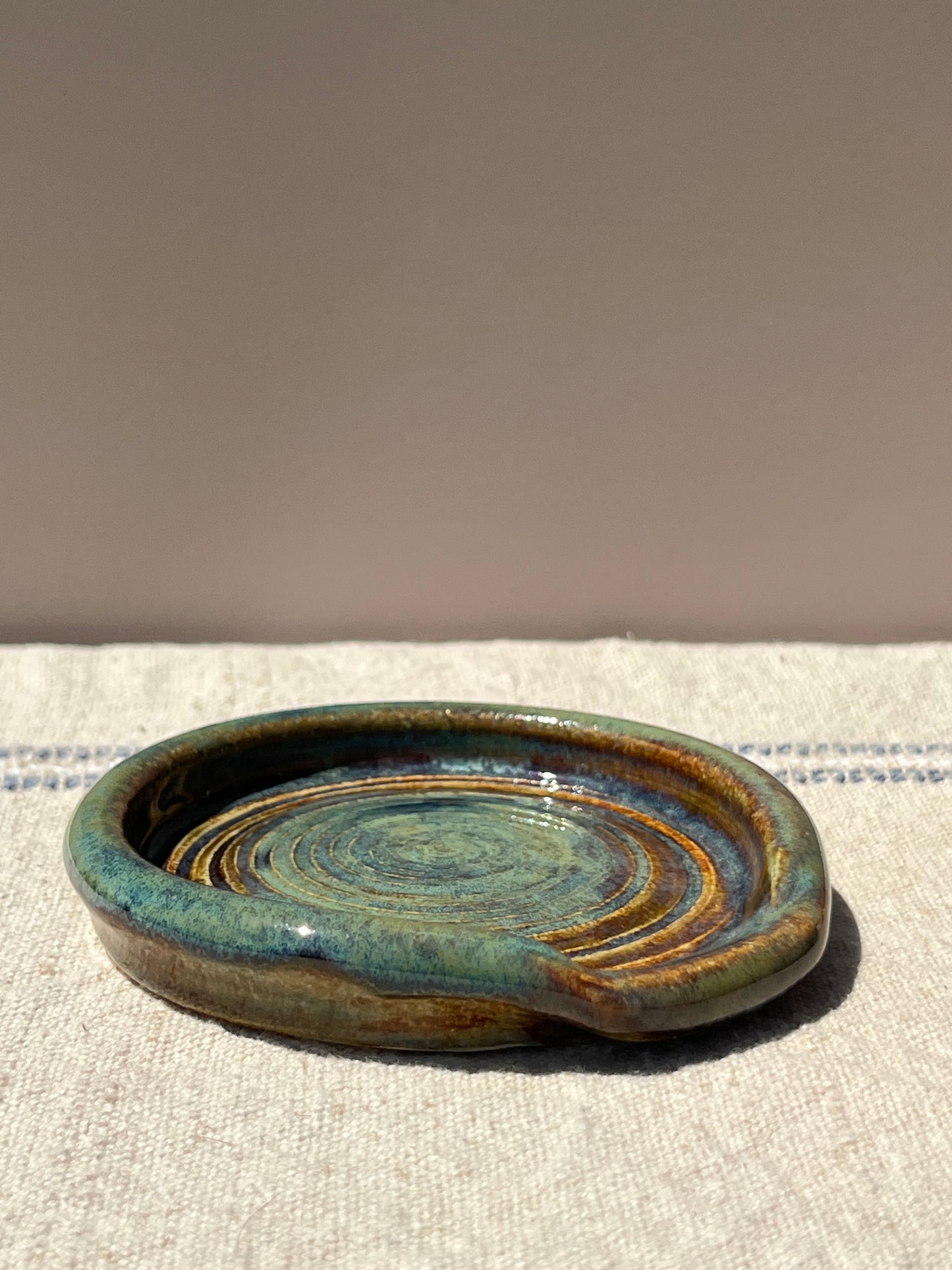 Shadowfern Spoon Rest