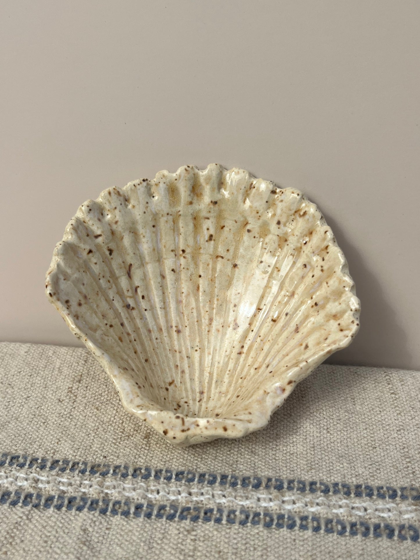 Seashell Ring Holder