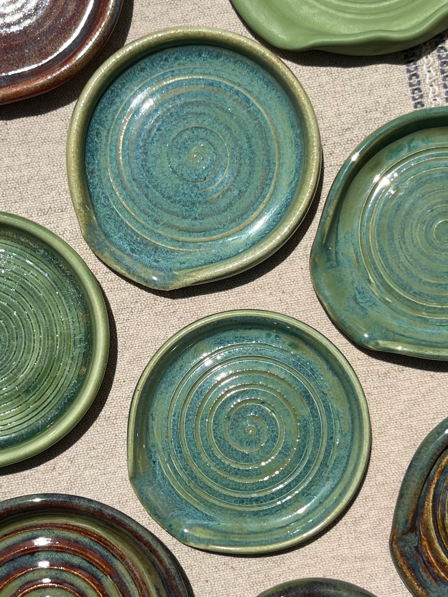 Verdant Shell Spoon Rest